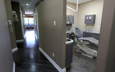 Dentist chair at Maple & Mapleview dental clinic